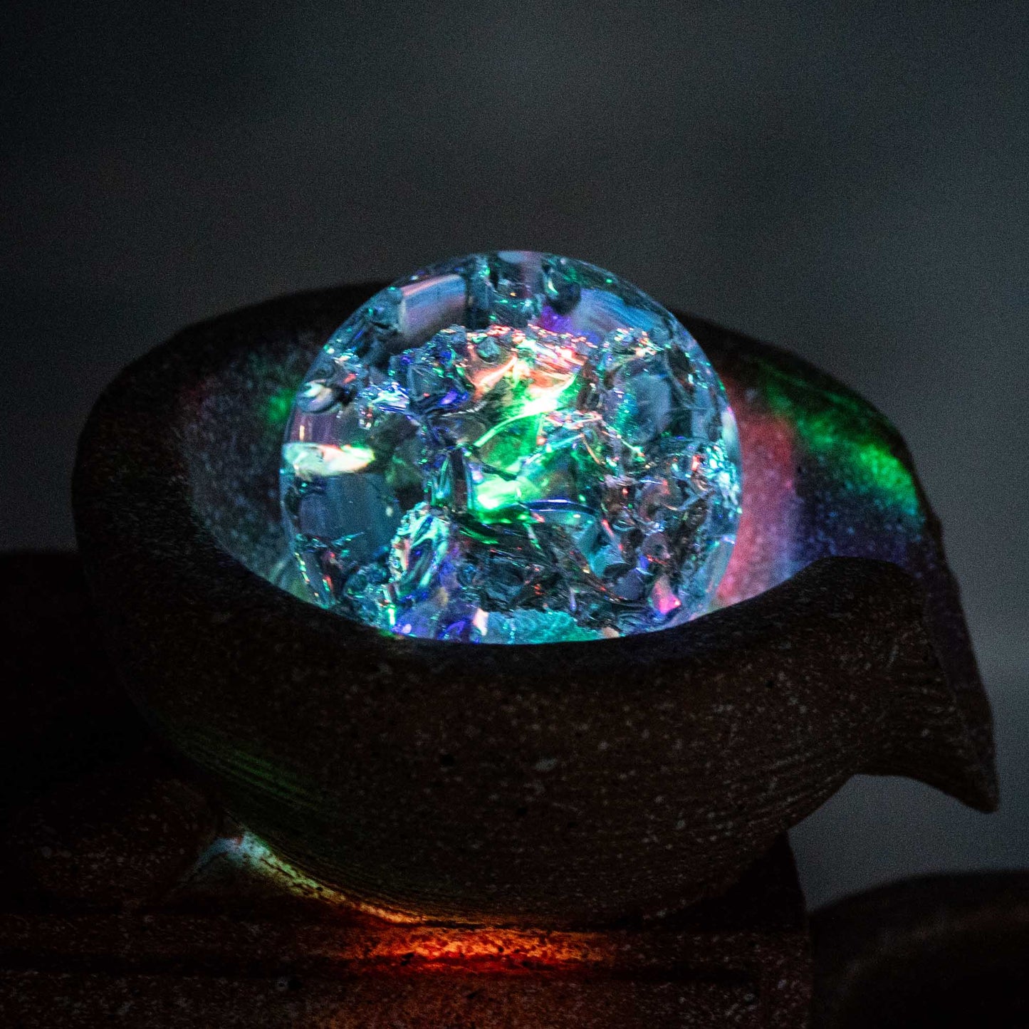 Fontaine de table - Galets & boule de cristal (19x19x28 cm)