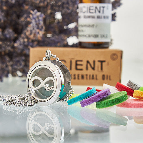 Collier diffuseur aromathérapie – LOVE – 25 mm