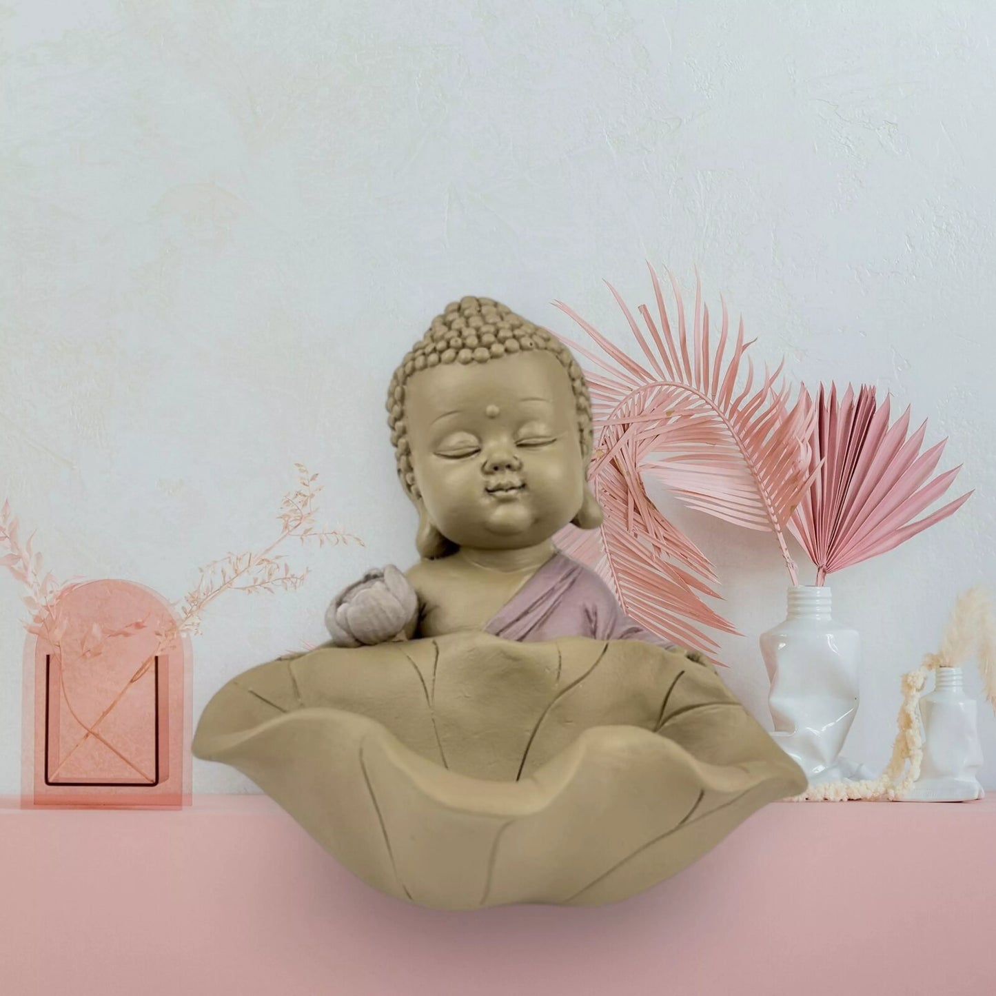 Statuette Bouddha devant lotus (10,5x10,5x10,5 cm)