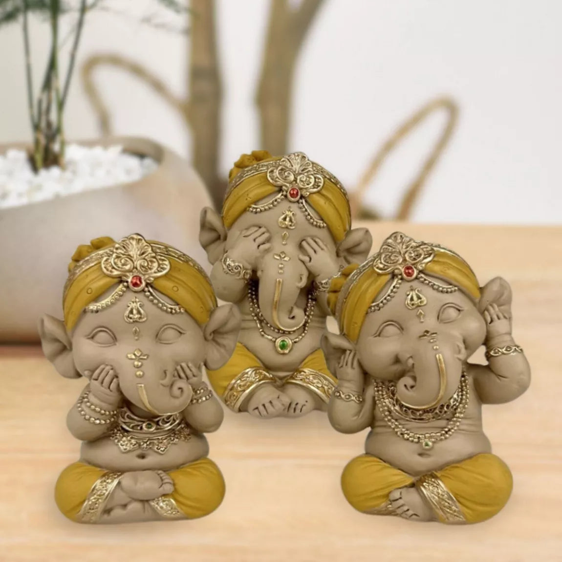 Trio de statuettes de Ganesh mythiques (7,5x6,5x9 cm)