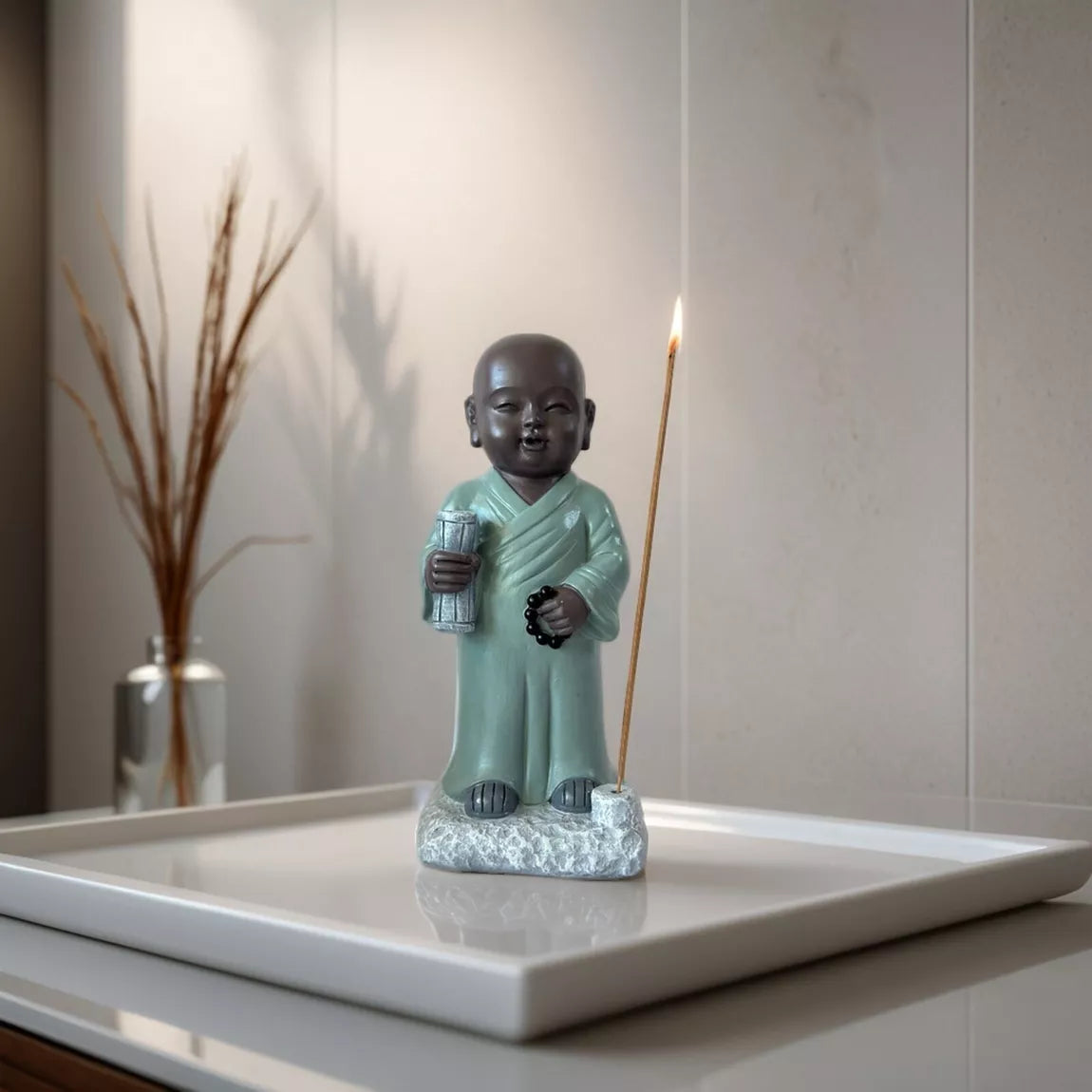 Statuette Bouddha porte-encens - TRIPITAKA (9x11x22 cm)