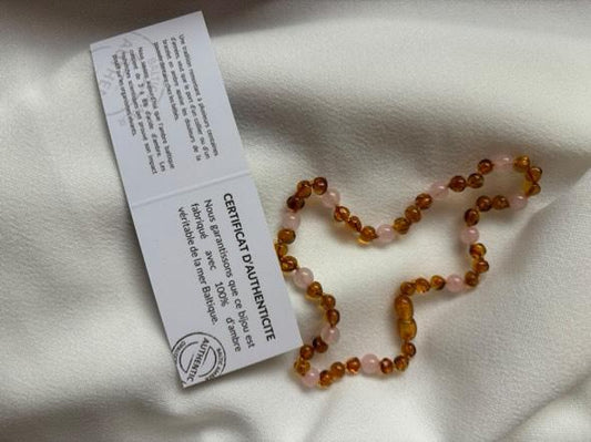 Collier bébé avec ambre et quartz rose, fermoir clip, longueur 32 - 33 cm