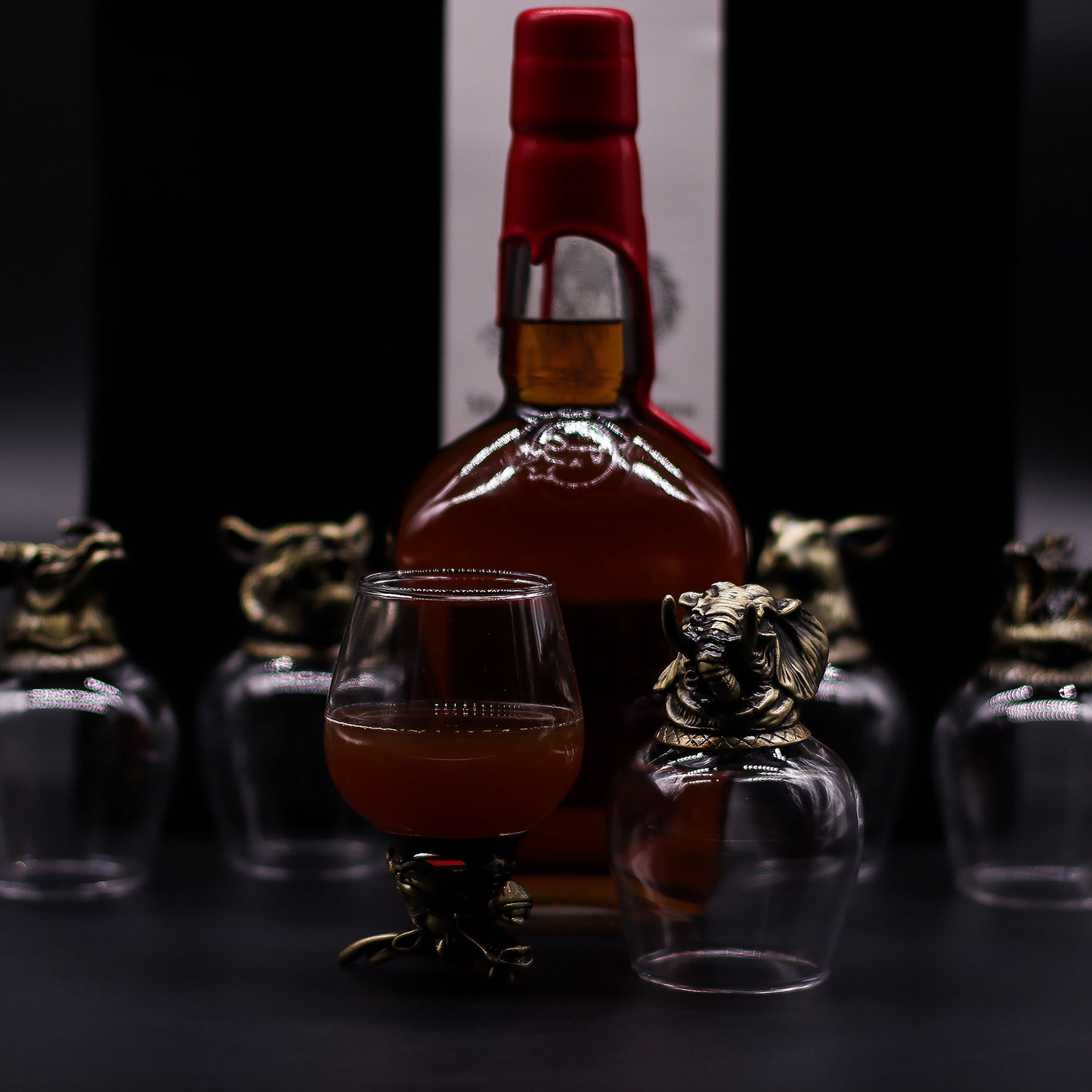 Coffret 6 Verres à shot bottom up (100 ml) - Créatures mystiques - Bronze antique