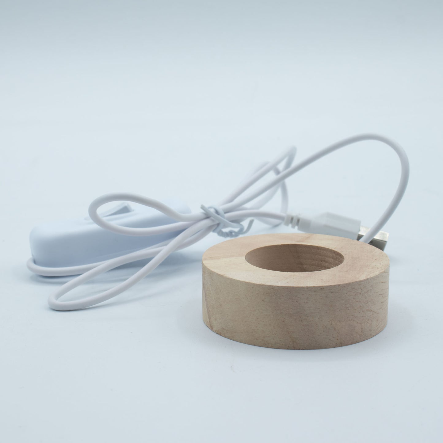 Socle LED USB en bois pour cristaux et objets déco - Plusieurs variantes