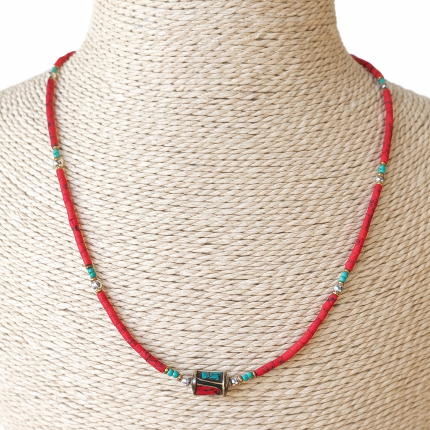 Collier népalais en pierre extra-fine - Plusieurs variantes