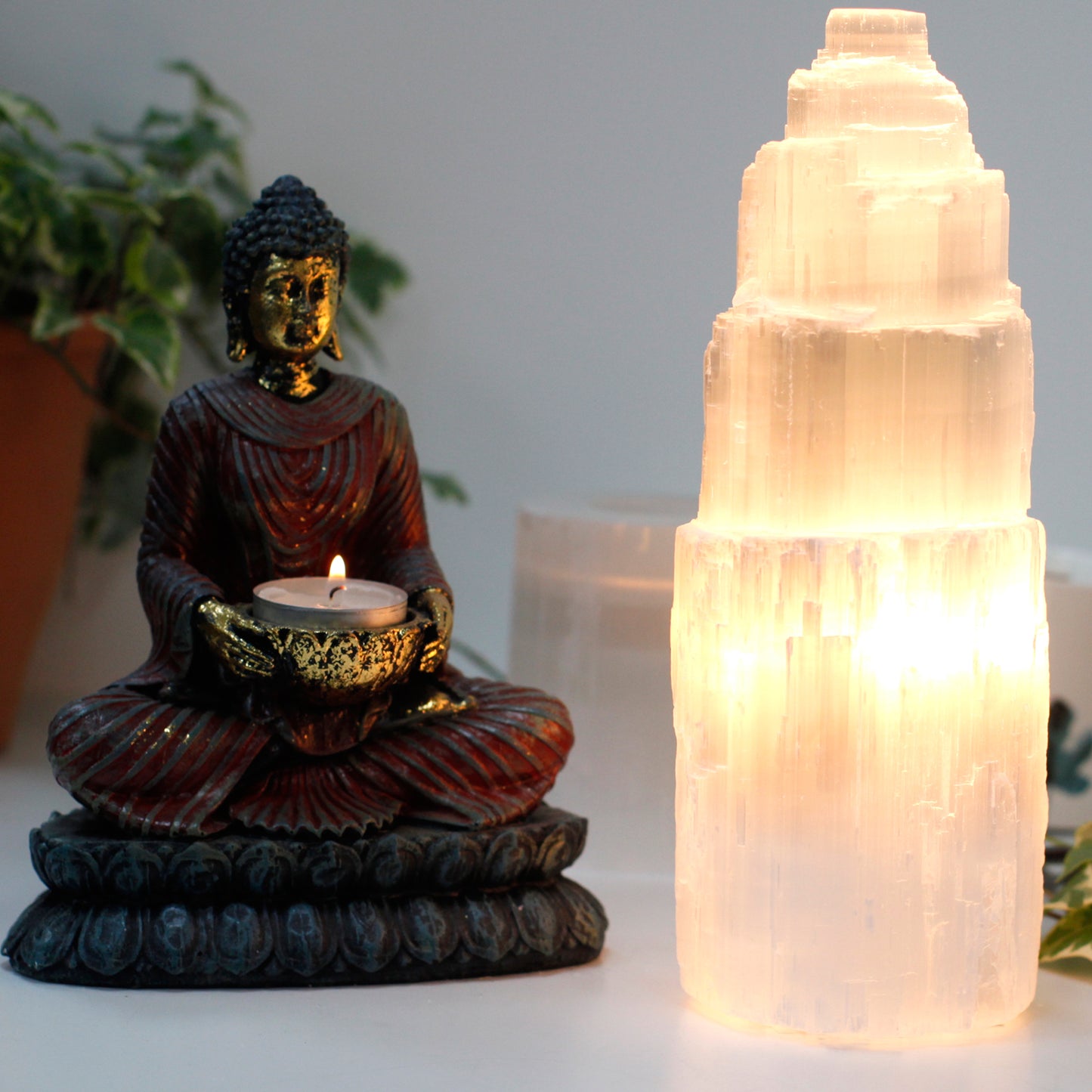 Lampe naturelle en sélénite (plusieurs tailles)