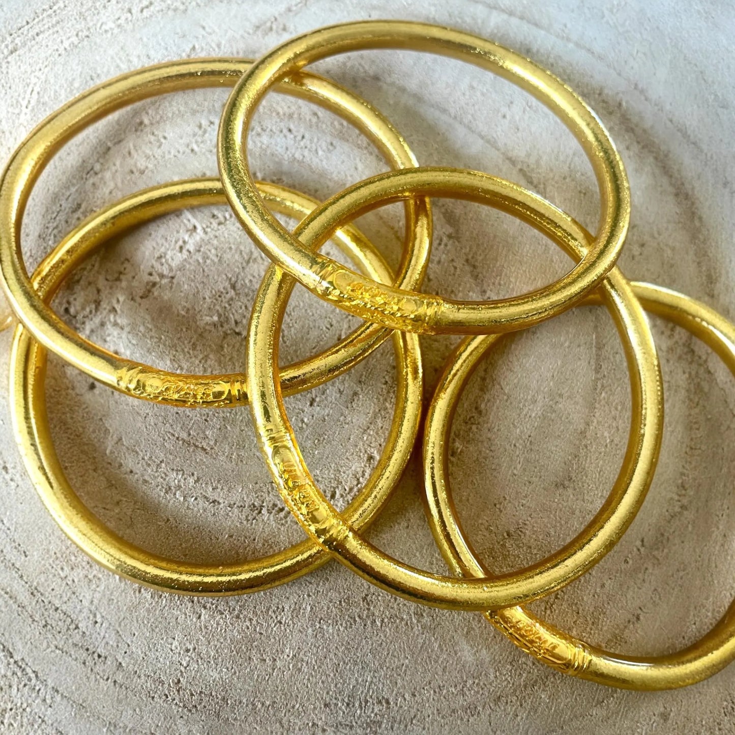 Bracelet Bouddhiste Jonc Thaïlandais (plusieurs variantes)