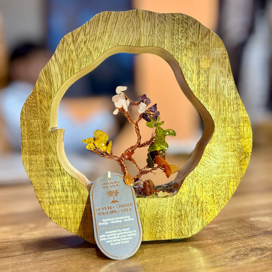 Arbre de vie en pierres précieuses - SEPT CHAKRAS - 60 pierres chips