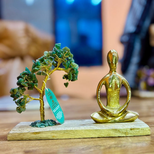 Jardin de Yoga en pierres précieuses - POSE PADMASANA - Aventurine verte - 100 pierres chips