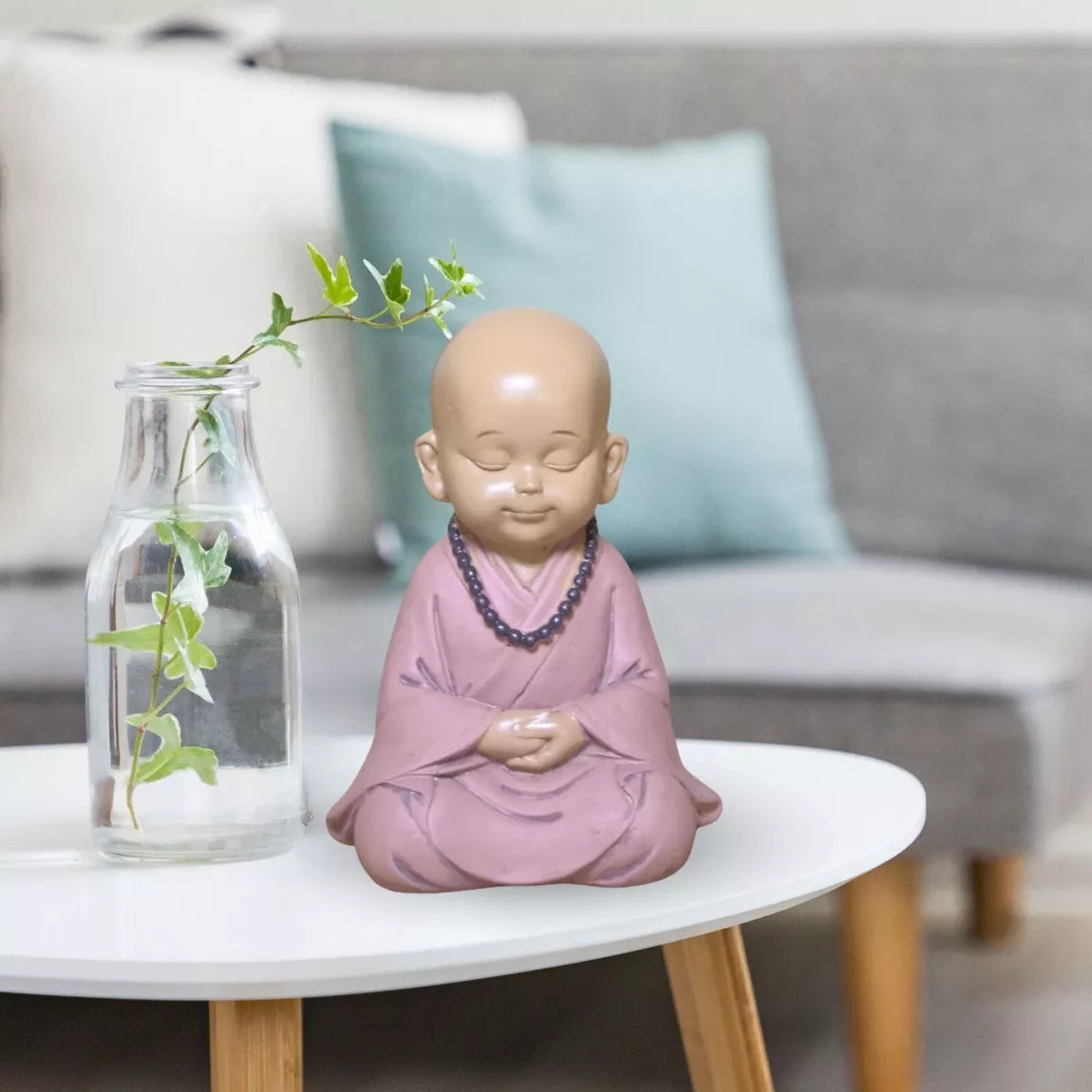 Statuette Bouddha bébé rose en prière (8,4x6,5x10,5 cm)