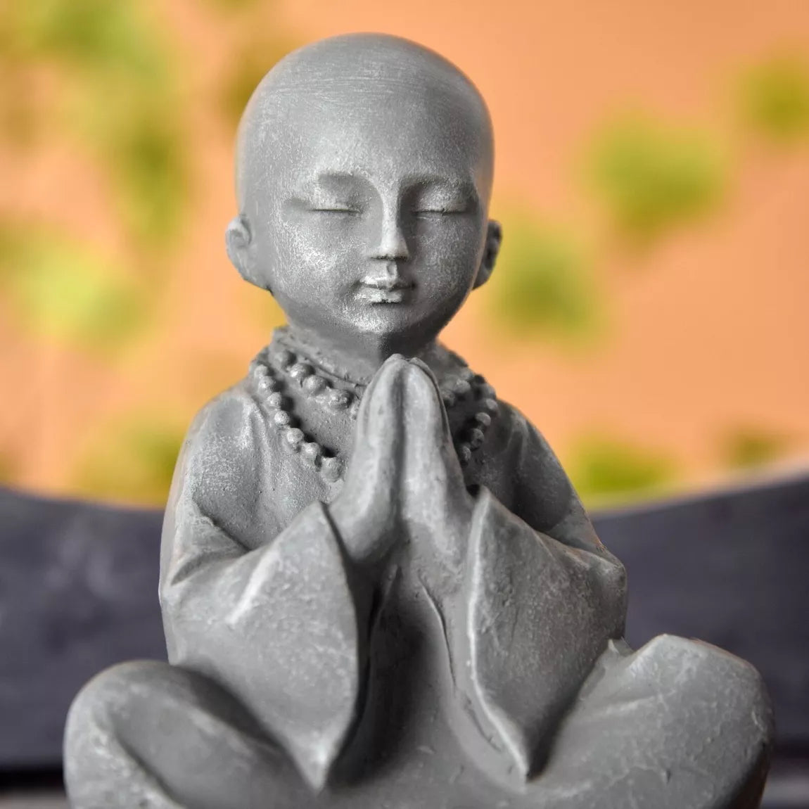 Statuette Bonze grise (8x6x12 cm)
