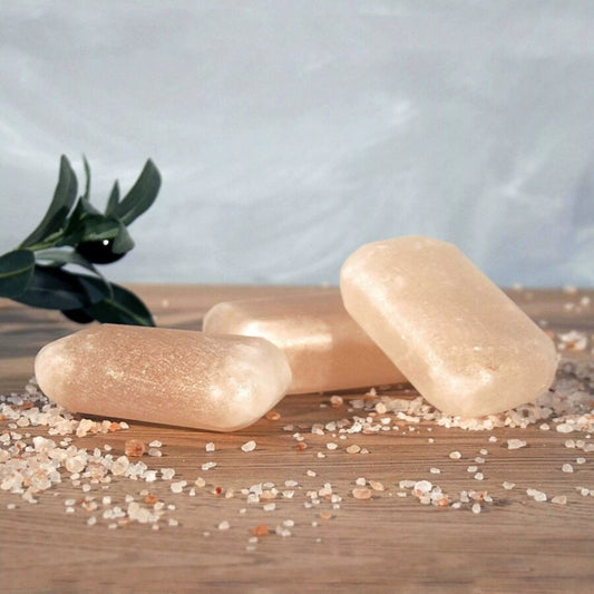 Savon artisanal 100 % naturel au sel de l'Himalaya