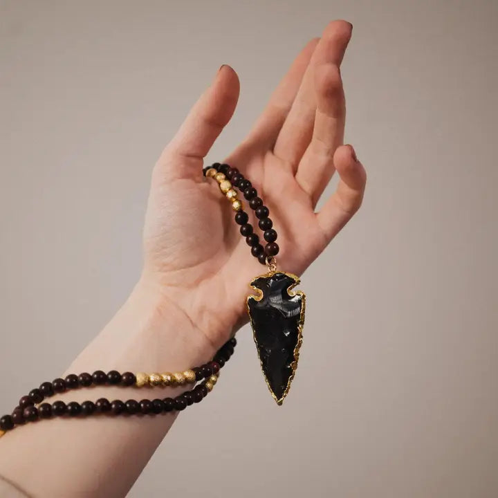 Collier en Obsidienne Noire avec Pendentif Pointe de Flèche