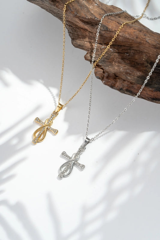 Collier Croix & Infini – Foi Éternelle & Lumière