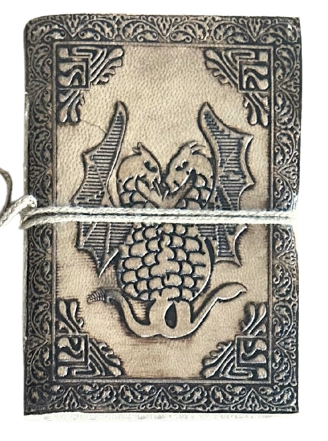 Carnets ésotériques en cuir taille moyenne (12,5 x 9 cm) - 8 modèles