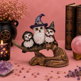 Famille de Hiboux sorciers sur balai - Décoration Wicca en résine (18,5x7,8x15 cm)