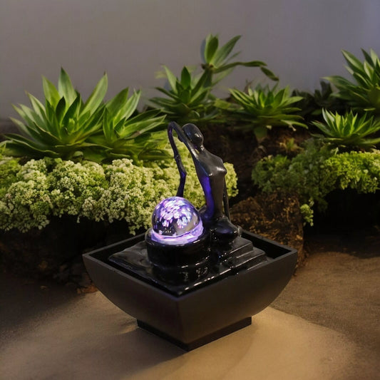 Fontaine Yoga 1 (13x12x19 cm)