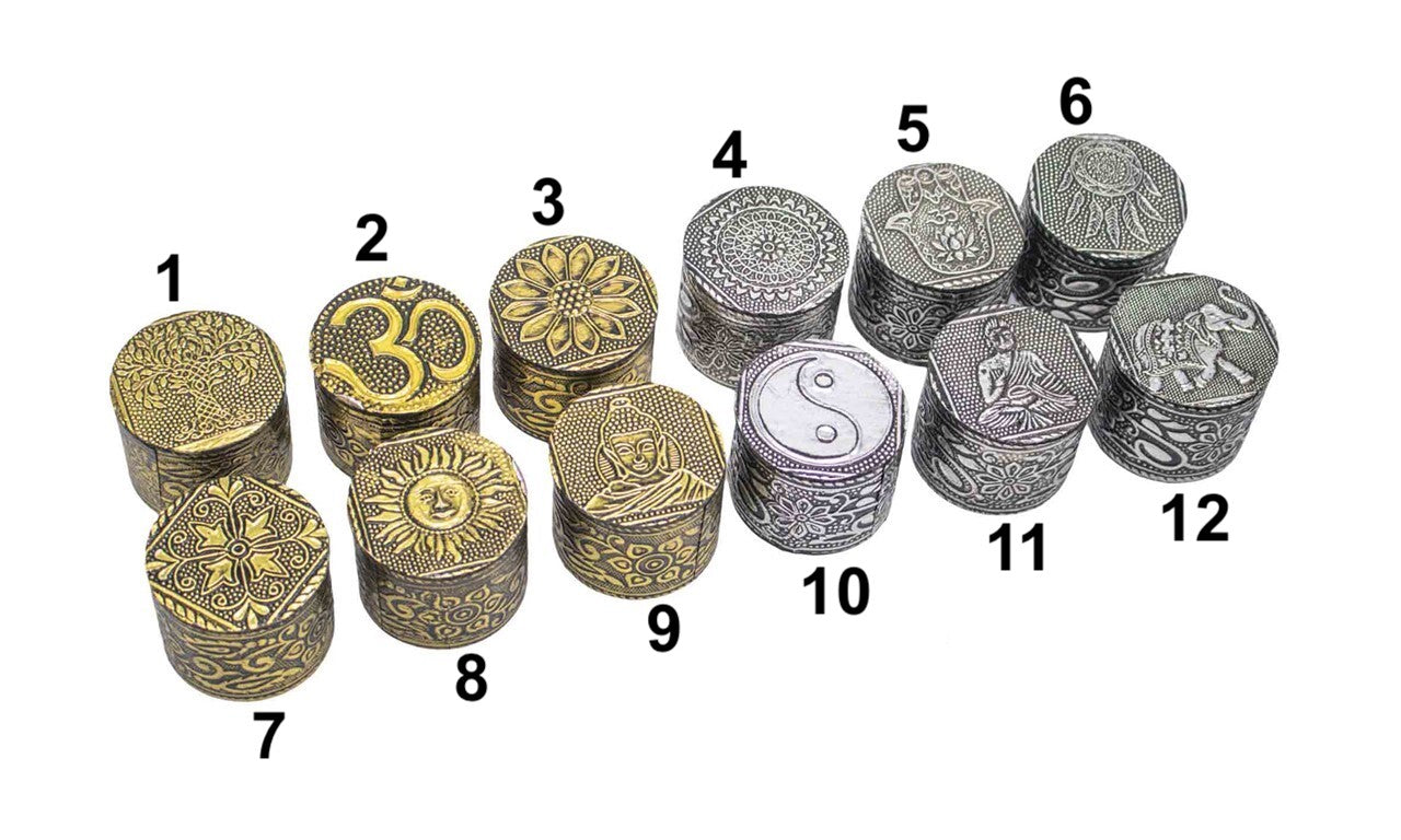 Mini boîtes rondes sacrées en bois - Gardiennes de vos intentions